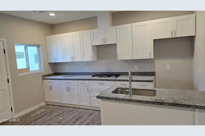 732 E Carol Avenue, Phoenix, AZ 85020 - Photo 3