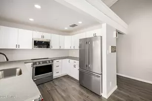 5776 N Scottsdale Rd, Paradise Valley, AZ 85253 - Photo 11