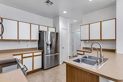 1650 S Crismon Road #86, Mesa, AZ 85209 - Photo 7