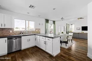 7996 W Stella Ave, Glendale, AZ 85303 - Photo 11