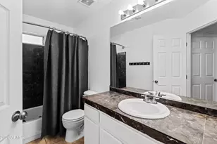 7996 W Stella Ave, Glendale, AZ 85303 - Photo 23