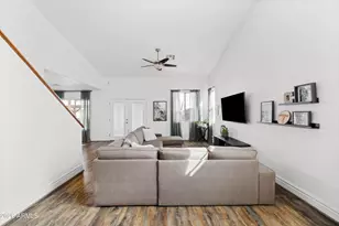 7996 W Stella Ave, Glendale, AZ 85303 - Photo 5