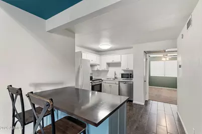 30 E Brown Road #2070, Mesa, AZ 85201 - Photo 7