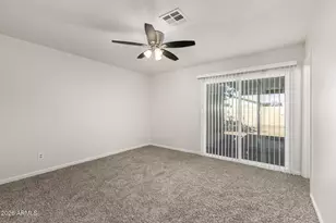 7118 W Earll Dr, Phoenix, AZ 85033 - Photo 11