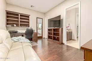311 W Olesen Rd, Phoenix, AZ 85085 - Photo 35
