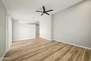 3101 W Abraham Ln, Phoenix, AZ 85027 - Photo 9