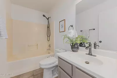 58 E Horseshoe Avenue, Gilbert, AZ 85296 - Photo 19