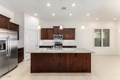 10422 E Nido Avenue, Mesa, AZ 85209 - Photo 17