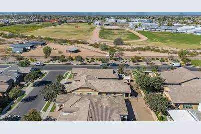 10422 E Nido Avenue, Mesa, AZ 85209 - Photo 57