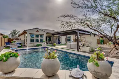 2948 E Crest Lane, Phoenix, AZ 85050 - Photo 39