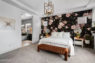 2948 E Crest Ln, Phoenix, AZ 85050 - Photo 23