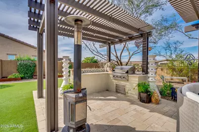 2948 E Crest Lane, Phoenix, AZ 85050 - Photo 35