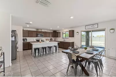 18154 W Navajo Street, Goodyear, AZ 85338 - Photo 3