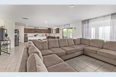 18154 W Navajo Street, Goodyear, AZ 85338 - Photo 11