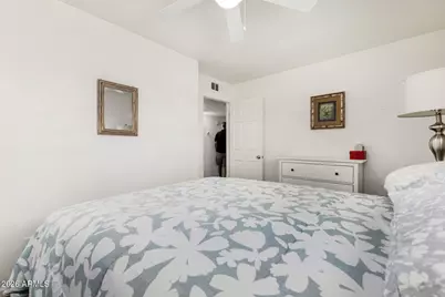 2249 E Greenway Road, Phoenix, AZ 85022 - Photo 19