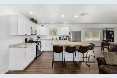 2249 E Greenway Road, Phoenix, AZ 85022 - Photo 7