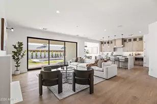 4015 E Glenrosa Ave, Phoenix, AZ 85018 - Photo 3