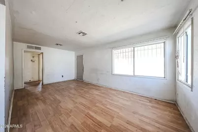 6229 S 5th Avenue, Phoenix, AZ 85041 - Photo 11