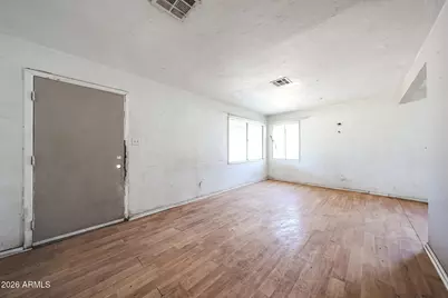 6229 S 5th Avenue, Phoenix, AZ 85041 - Photo 9