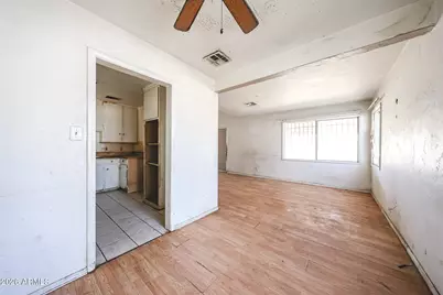 6229 S 5th Avenue, Phoenix, AZ 85041 - Photo 13