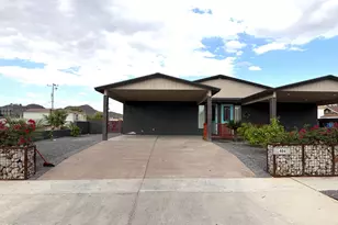 1406 E Cinnabar Ave, Phoenix, AZ 85020 - Photo 1