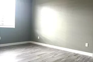 1406 E Cinnabar Ave, Phoenix, AZ 85020 - Photo 11