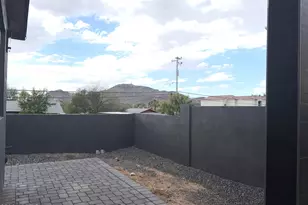 1406 E Cinnabar Ave, Phoenix, AZ 85020 - Photo 15