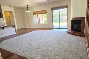 1021 W Horseshoe Ave, Gilbert, AZ 85233 - Photo 7