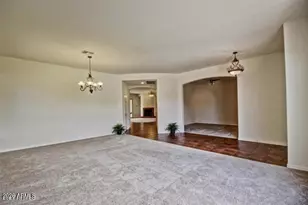 1021 W Horseshoe Ave, Gilbert, AZ 85233 - Photo 3