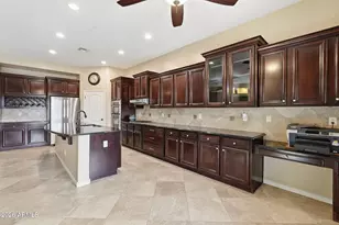 29164 N 69th Dr, Peoria, AZ 85383 - Photo 11