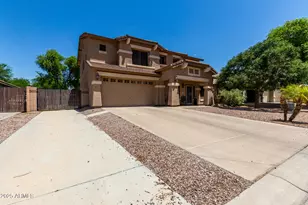 710 E Heather Dr, San Tan Valley, AZ 85140 - Photo 1