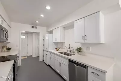 836 S Saranac Avenue, Mesa, AZ 85208 - Photo 13