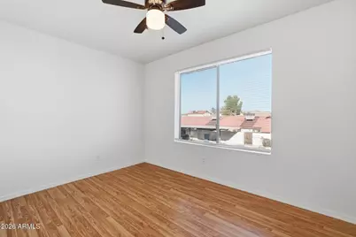 2838 E Beck Lane #2, Phoenix, AZ 85032 - Photo 3