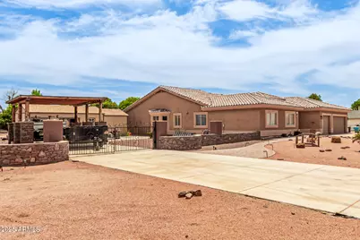 10535 W San Miguel Avenue, Glendale, AZ 85307 - Photo 45