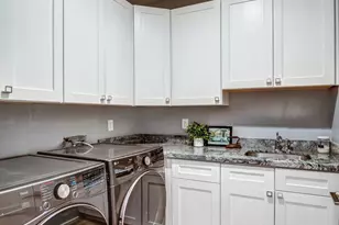 71 W Cypress St, Phoenix, AZ 85003 - Photo 37