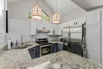 1633 E Lakeside Drive #27, Gilbert, AZ 85234 - Photo 11