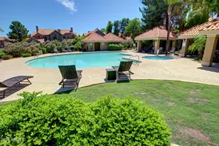 1633 E Lakeside Dr, Gilbert, AZ 85234 - Photo 27