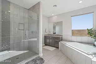 18559 W Hiddenview Dr, Goodyear, AZ 85338 - Photo 33