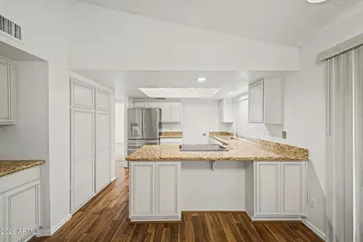 18052 N 45th Avenue, Glendale, AZ 85308 - Photo 11