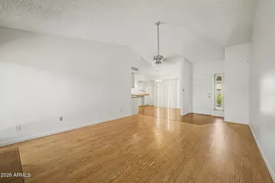 18052 N 45th Avenue, Glendale, AZ 85308 - Photo 5