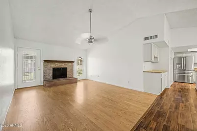 18052 N 45th Avenue, Glendale, AZ 85308 - Photo 7