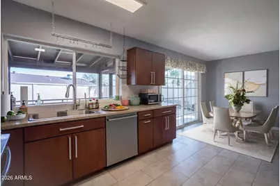 1722 W Saint Moritz Lane, Phoenix, AZ 85023 - Photo 15