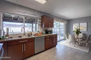 1722 W St Moritz Ln, Phoenix, AZ 85023 - Photo 15