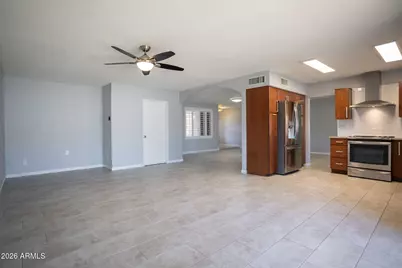 1722 W Saint Moritz Lane, Phoenix, AZ 85023 - Photo 13