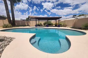 1722 W St Moritz Ln, Phoenix, AZ 85023 - Photo 37