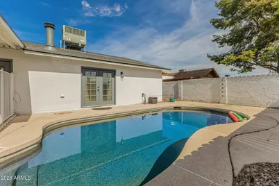 913 W Summit Place, Chandler, AZ 85225 - Photo 31