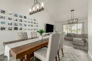 913 W Summit Pl, Chandler, AZ 85225 - Photo 11