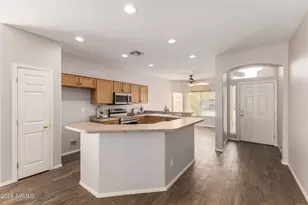 3752 E Thunderheart Trail, Gilbert, AZ 85297 - Photo 9