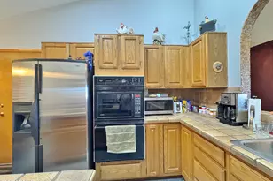 9520 W Valview Pl, Arizona City, AZ 85123 - Photo 21