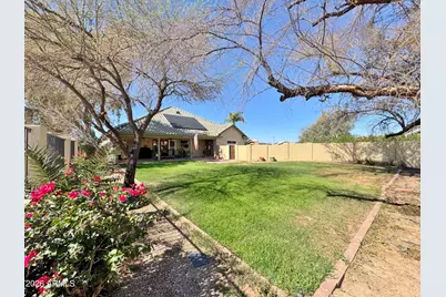 9520 W Valview Place, Arizona City, AZ 85123 - Photo 47